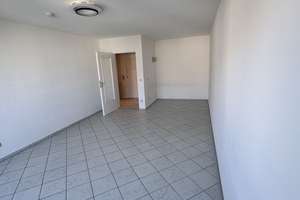Geräumige 1-Zimmer-Wohnung mit Einbauküche und neusaniertem Bad in München – Die vollständige Adresse der Immobilie erhältst du vom Anbieter., 80807 Milbertshofen, München – Vorschaubild 2