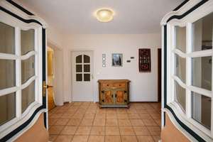 Freistehendes Architektenhaus in Oberkassel – Die vollständige Adresse der Immobilie erhältst du vom Anbieter., 53227 Oberkassel, Bonn – Vorschaubild 3