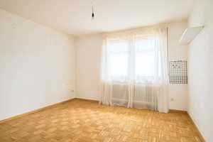schickes Zweifamilienhaus mit Pool, Garten, Garage uvm. auf der Suche nach einer neuen Familie! – Rems-Murr-Kreis – Vorschaubild 5