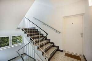 Großzügige, sanierte 3,5-Wohnung mit Loggia in zentraler Lage von Düsseldorf-Oberkassel! – Die vollständige Adresse der Immobilie erhältst du vom Anbieter., 40545 Oberkassel, Düsseldorf – Vorschaubild 14