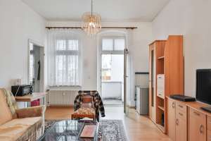 Vermietete 2-Zimmer-Wohnung mit Südwest Balkon in Berlin-Adlershof – Die vollständige Adresse der Immobilie erhältst du vom Anbieter., 12489 Adlershof, Berlin – Vorschaubild 1