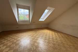 Einfamilienhaus in ruhiger Lage von Winterhausen  – Platz für die ganze Familie mit Gestaltungspoten – Würzburg (Kreis) – Vorschaubild 5
