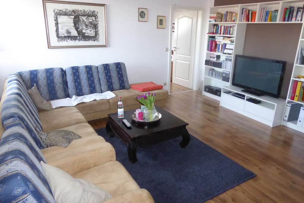 Immobilie in Diedorf - Herrliche 3 ZKB DG Wohnung mit Balkon – provisionsfrei - vermietet -ruhige Lage in Lettenbach - Bild 4