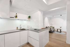 Souterrain neu gedacht: Helle 3-Zimmer-Wohnung mit großer Ostterrasse - – Die vollständige Adresse der Immobilie erhältst du vom Anbieter., 80639 Nymphenburg, München – Vorschaubild 6