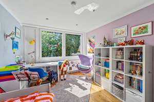Loftgefühl auf zwei Ebenen – Außergewöhnliche 5-Zimmer-Maisonette-Wohnung in München-Obermenzing – Die vollständige Adresse der Immobilie erhältst du vom Anbieter., 81247 Obermenzing, München – Vorschaubild 19