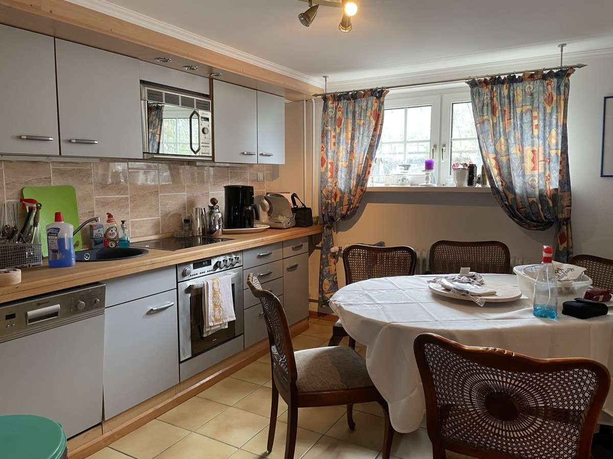 Immobilie in Florstadt - Einfamilienhaus im Bungalowstil mit großem Garten und Terrasse - Bild 13