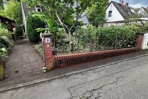 Doppelhaushälfte mit Garten & Ausbaupotenzial in ruhiger Lage von Weinheim – Die vollständige Adresse der Immobilie erhältst du vom Anbieter., 69469 Weinheim – Vorschaubild 1