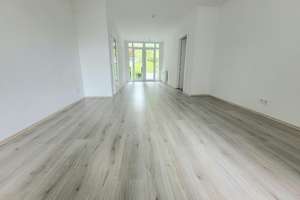 Tolle 3-Zimmer-Wohnung mit 2 Balkonen im EG! – Philosophenweg 7, 45279 Freisenbruch, Essen – Vorschaubild 1
