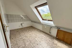 Helle DG-Wohnung 110 m² in Schmachtendorfmitte – Dudeler Straße 22, 46147 Sterkrade-Nord, Oberhausen – Vorschaubild 6