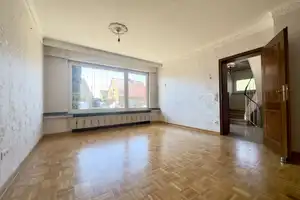 charmantes Haus in Schiefbahn: großzügig, lichtdurchflutet, große Terrasse - sanierungsbedürftig! – Viersen (Kreis) – Vorschaubild 6