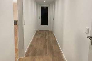 Sanierte 2,5 Zimmer Dachgeschosswohnung in ruhiger Wohnlage – Die vollständige Adresse der Immobilie erhältst du vom Anbieter., 86156 Kriegshaber, Augsburg – Vorschaubild 2