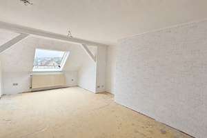 Bezugsfreie 2-Zimmer-Dachgeschosswohnung mit Charme und Gestaltungspotenzial – Waldstr. 30, 13403 Reinickendorf (Ortsteil), Berlin – Vorschaubild 6
