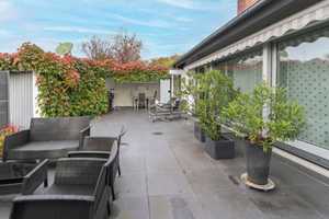 Großzügiges und gepflegtes EFH mit ELW, Sauna, weitläufigem Garten sowie großer Terrasse – Esslingen (Kreis) – Vorschaubild 15