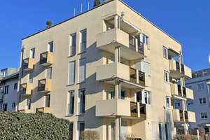 Drei -Zimmer-Wohnung mit Südwestbalkon, hell und ruhig, in Landshut-Schönbrunn – Die vollständige Adresse der Immobilie erhältst du vom Anbieter., 84036 Schönbrunn, Landshut – Vorschaubild 11