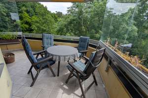 Gepflegte 5-Zimmer-Wohnung mit Blick ins Grüne – 125 m² & 18 m² Terrasse & Balkon, 2 Bäder, Garagen – Die vollständige Adresse der Immobilie erhältst du vom Anbieter., 71067 Sindelfingen – Vorschaubild 5