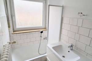 Einladung in dein/euer neues Zuhause (2 Zi, 6. Stock, Aufzug, Balkon, Stellplatz, EBK) – Bergstraße 59, 97076 Lengfeld, Würzburg – Vorschaubild 6