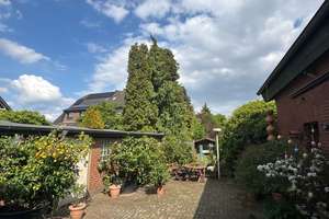 Einfamilienhaus mit Garten - Ideal für Familie und Gartenliebhaber

 – Die vollständige Adresse der Immobilie erhältst du vom Anbieter., 47228 Bergheim, Duisburg – Vorschaubild 15
