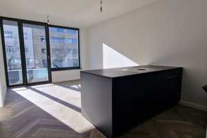 Smartes 3-Zimmer-Apartment mit Süd-Balkon, HWR, EBK - ERSTBEZUG – Berliner Straße 14, 10717 Berlin – Vorschaubild 2