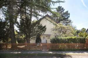 Einfamilienhaus mit 109 m² Wohnfläche in Berlin-Kladow – Die vollständige Adresse der Immobilie erhältst du vom Anbieter., 14089 Kladow, Berlin – Vorschaubild 2