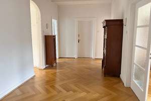 Von privat: 155m2 Wohnung in Othmarschen plus 55m2 Souterrain, 42m2 Doppelgarage und 600m2 Garten – Die vollständige Adresse der Immobilie erhältst du vom Anbieter., 22605 Othmarschen, Hamburg – Vorschaubild 3