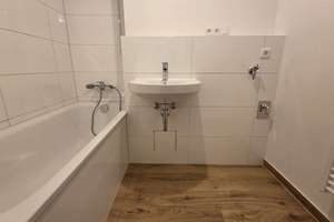 Moderne 4-Zimmer Wohnung in München mit Balkon! – Karl-Marx-Ring  55, 81735 Neuperlach, München – Vorschaubild 8
