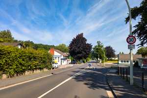 Familien(t)raum in Bonn-Roleber – viel Platz, großer Garten und jede Menge Möglichkeiten – Bonn – Vorschaubild 15