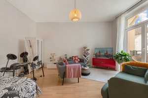 Property thumbnail 10