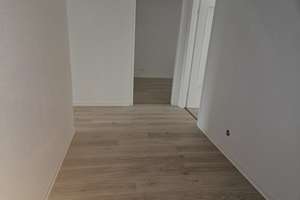 Renovierte 4-Zimmer-Wohnung in Bremen-Vegesack mi Balkon - Grohner Düne – Bydolekstraße 8, 28759 Grohn, Bremen – Vorschaubild 6