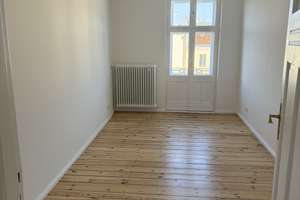 Stilvoller Erstbezug in der Waldstraße: 5. Obergeschoss mit Balkon und edlen Echtholzdielen – Waldstraße 55, 10551 Moabit, Berlin – Vorschaubild 1