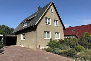Viel Platz für Ihr Familienglück – Die vollständige Adresse der Immobilie erhältst du vom Anbieter., 32584 Löhne – Vorschaubild 3