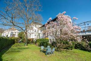 Lichtdurchflutete Altbauwohnung auf beeindruckendem Gartengrundstück in Bonn-Kessenich – Die vollständige Adresse der Immobilie erhältst du vom Anbieter., 53129 Kessenich, Bonn – Vorschaubild 23