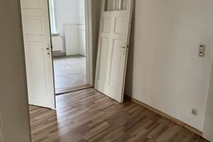 Großzügige 4-Zimmer Wohnung - mit 2 Durchgangszimmer – Hannoversche Str. 28, 30926 Seelze – Vorschaubild 2