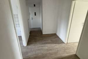 Attraktive 3,5-Zimmer-Dachgeschosswohnung in Duisburg – Freidrich-Wilhelm-Str. 24, 47051 Dellviertel, Duisburg – Vorschaubild 13