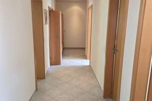 Kapitalanlage. Anfragen nur per E-Mail.  Ab sofort 4-Zimmer-Wohnung mit 2 Balkone – Ulmenstraße 15, 27570 Geestendorf, Bremerhaven – Vorschaubild 4