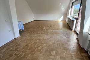 Helle Dachgeschosswohnung, 3 ZKB mit Balkon – 34132 Niederzwehren, Kassel – Vorschaubild 2