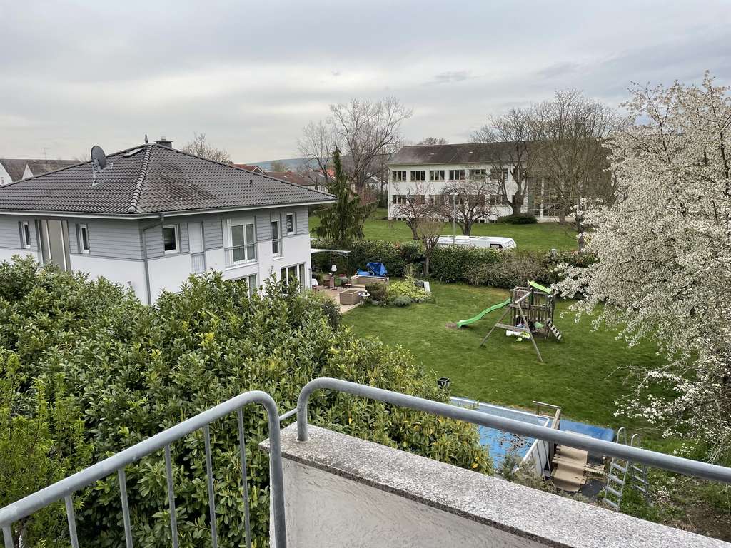 Immobilie in Bingen am Rhein - Schöne 2 ZKB-Dachgeschoss-Wohnung in Bingen-Kempten zu verkaufen! - Bild 1