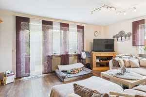 Einfamilienhaus in ruhiger Lage mit schönem Garten! – Günzburg (Kreis) – Vorschaubild 2