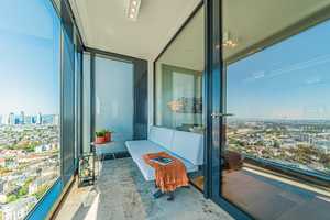 Property thumbnail 23