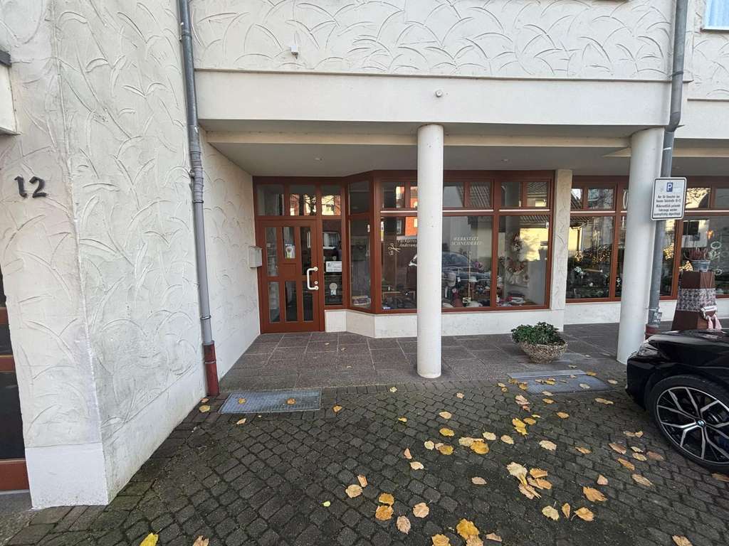 Attraktive Büro- und Gewerbeeinheit in sehr guter Lage