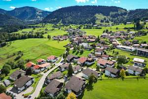 Wohnen mit Haus-Charakter - Ihr Zuhause auf 104 qm mit Terrasse/Garten, Balkon & Hochgratblick – Die vollständige Adresse der Immobilie erhältst du vom Anbieter., 87534 Oberstaufen – Vorschaubild 3