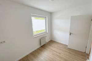 Lichtdurchfluteter Erstbezug nach Modernisierung: 3-Zimmer-Wohnung mit Südwest-Balkon  & Garage – Die vollständige Adresse der Immobilie erhältst du vom Anbieter., 42113 Uellendahl-Katernberg, Wuppertal – Vorschaubild 14