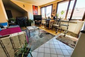 Schöne 1 Zi. Dachgeschoß-Wohnung mit Einbauküche in ruhiger Lage. – Die vollständige Adresse der Immobilie erhältst du vom Anbieter., 75180 Büchenbronn, Pforzheim – Vorschaubild 2