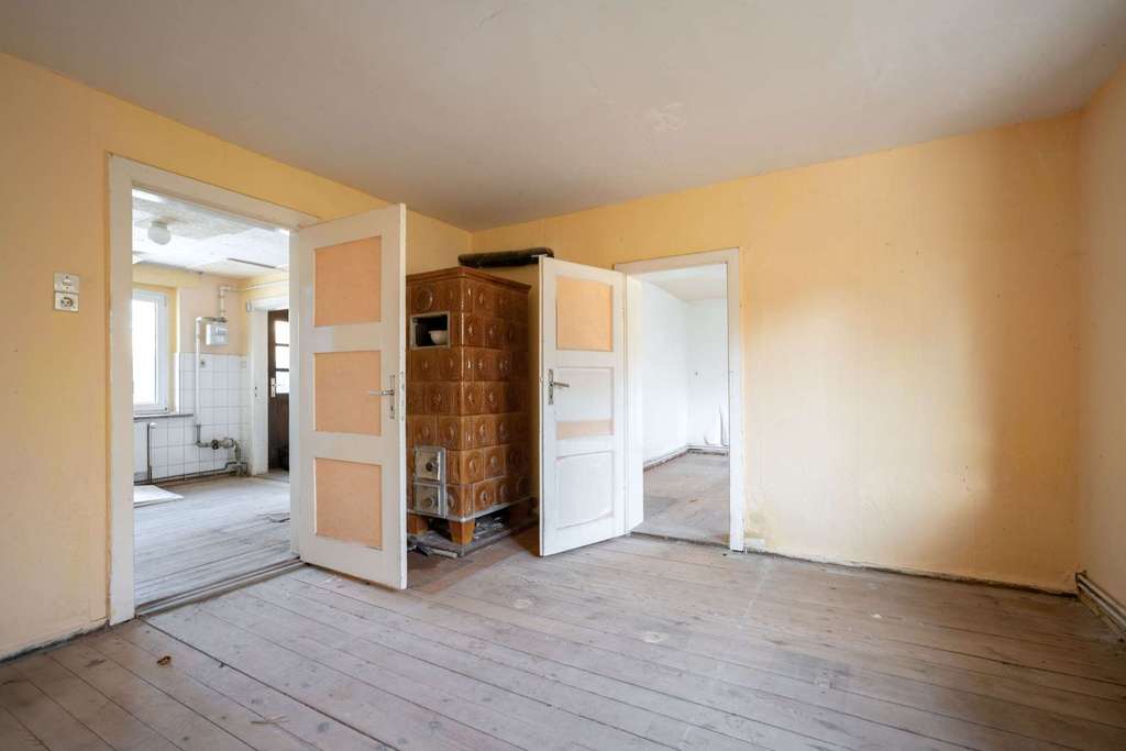 Immobilie in Saal - Landidylle mit Potenzial – Gestalten Sie hier Ihr persönliches Zuhause - Bild 3