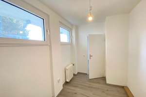 Ruhige und sonnige 2-Zimmer-Wohnung in Untere Lichten Platzer Straße – Untere Lichtenplatzer Straße 10a, 42289 Heckinghausen, Wuppertal – Vorschaubild 3