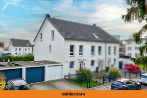 Modernes KfW-Reihenendhaus mit sonnigem Südgarten!