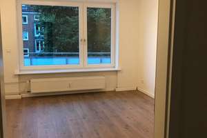 Ruhige und schöne 3-Zi-Wohnung  mit Balkon in Hamburg-Eppendorf – Die vollständige Adresse der Immobilie erhältst du vom Anbieter., 20249 Eppendorf, Hamburg – Vorschaubild 6