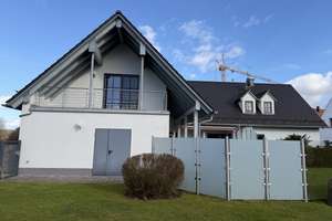 Großes Einfamilienhaus - Baujahr 2006 - mit 1.916 m² Grundstück, Doppelgarage & Homeoffice-Potenzial – Krottenseer Hauptstraße 14, 91284 Neuhaus an der Pegnitz – Vorschaubild 9
