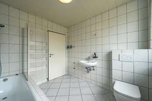 Zwei Einfamilienhäuser in Bümmerstede mit vielseitigen Nutzungsmöglichkeiten – Die vollständige Adresse der Immobilie erhältst du vom Anbieter., 26133 Bümmerstede, Oldenburg (Oldenburg) – Vorschaubild 5
