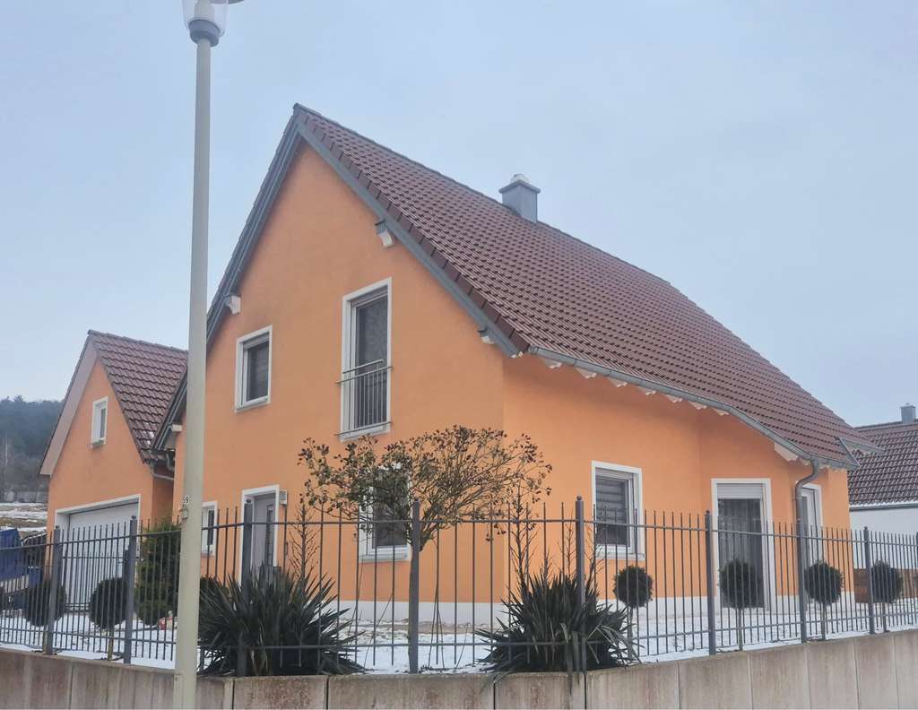 Immobilie in Sengenthal - Schönes Einfamilienhaus mit Garten in Sengenthal - Bild 0