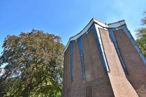Hochwertiges Wohnen im ehemaligen Servitinnen-Kloster: 3-Zi.-Wohnung mit 3 Balkonen u. Einbauküche